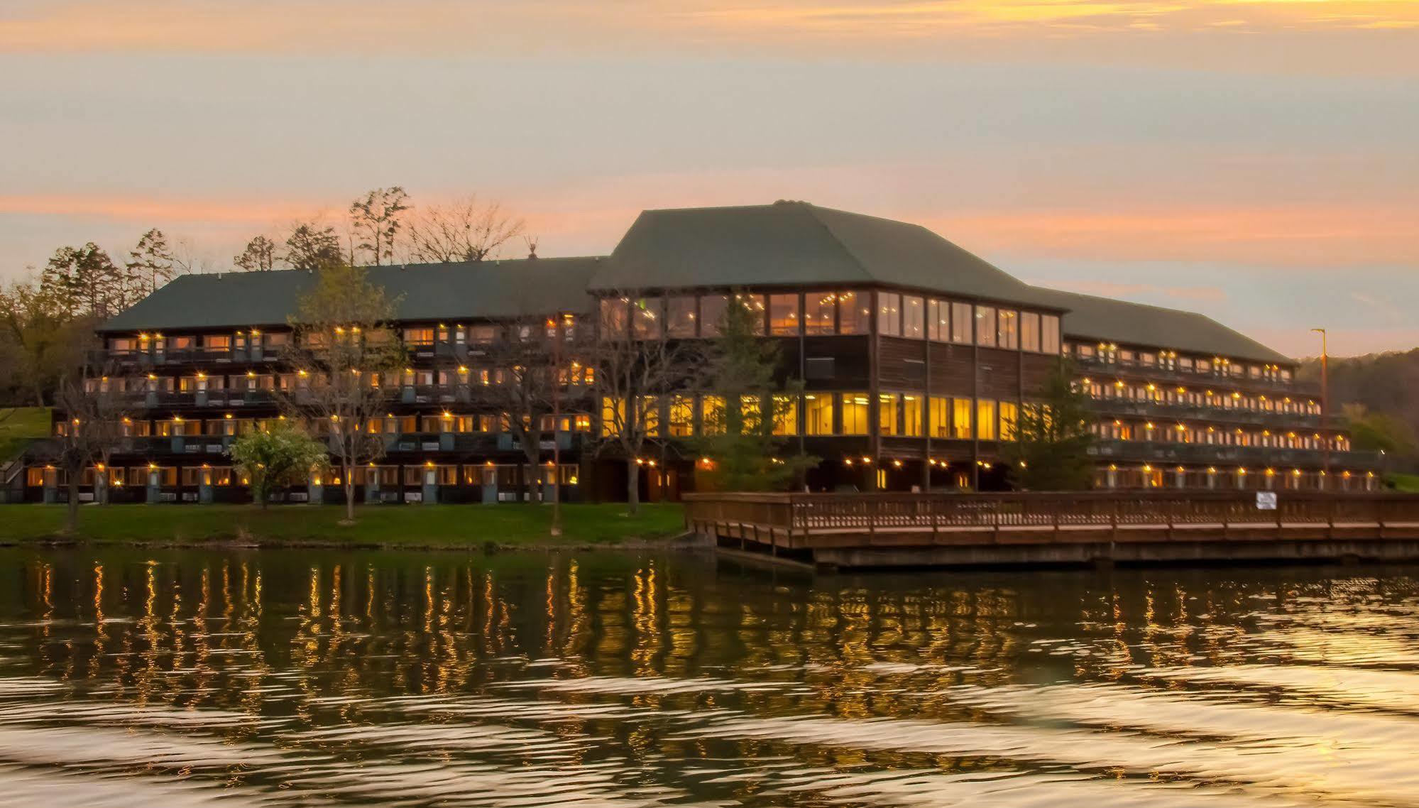Ymca Trout Lodge Potosi Exterior foto